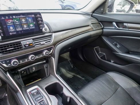 Used 2020 Honda Accord Touring image 22