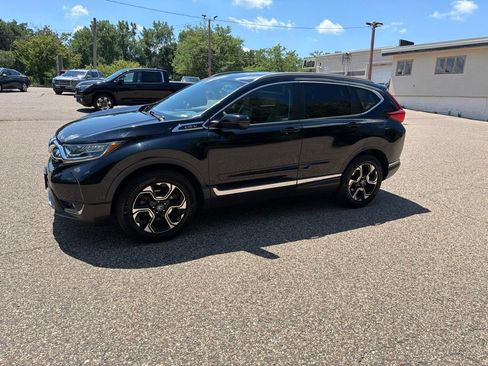 Used 2019 Honda CR-V Touring image 1