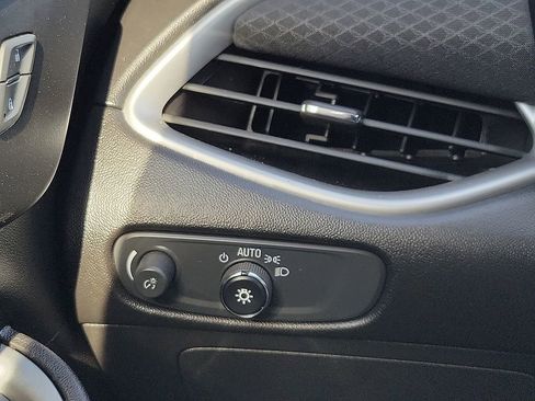 Used 2024 Chevrolet Malibu LT image 14