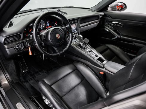 Used 2013 Porsche 911 Carrera 4S AWD/4WD image 9