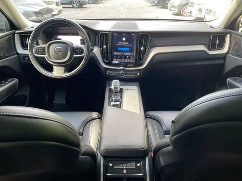 Certified 2022 Volvo XC60 B5 Inscription w/ Advanced Package AWD/4WD image 22