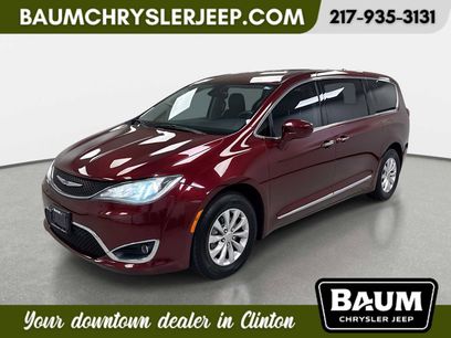 Used 2019 Chrysler Pacifica Touring Plus