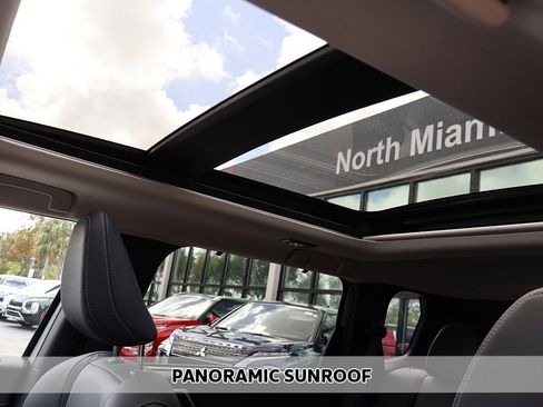 New 2026 Mitsubishi Outlander SEL image 4