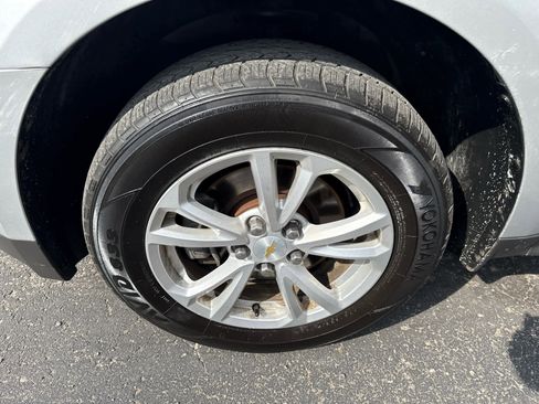 Used 2016 Chevrolet Equinox LT AWD/4WD image 3