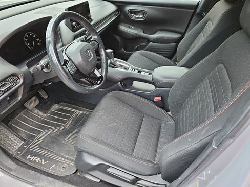 Used 2023 Honda HR-V Sport image 18
