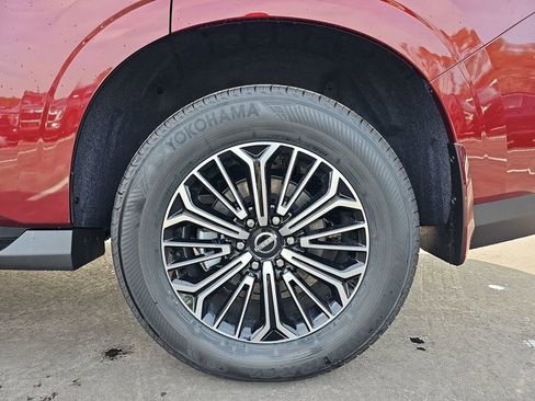 New 2026 Nissan Armada SL w/ Captain's Chari Seat Package RWD image 37