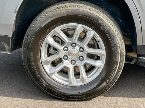 Used 2025 Chevrolet Tahoe LT AWD/4WD image 38
