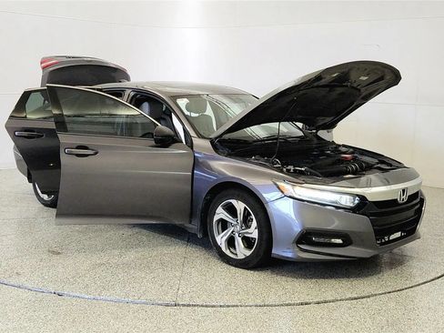 Used 2018 Honda Accord EX-L image 9