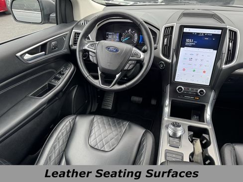 Used 2024 Ford Edge Titanium image 4