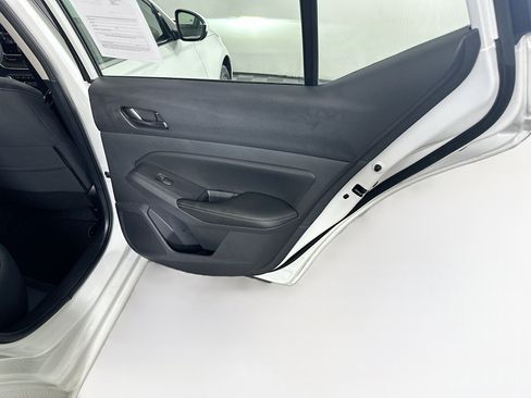 Used 2024 Nissan Altima 2.5 SV w/ SV Premium Package FWD image 30
