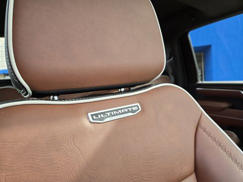 Used 2024 GMC Sierra 2500 Denali Ultimate image 29