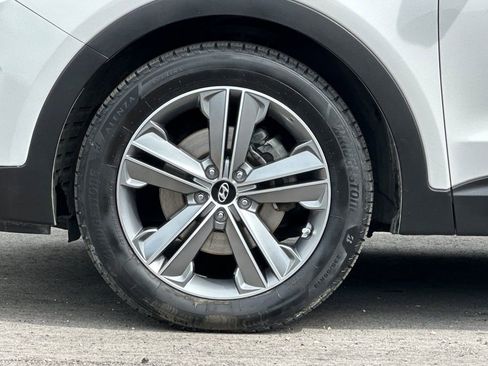 Used 2015 Hyundai Santa Fe Limited w/ Option Group 04 image 28