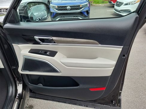 Used 2022 Kia Telluride SX w/ Towing Package image 46