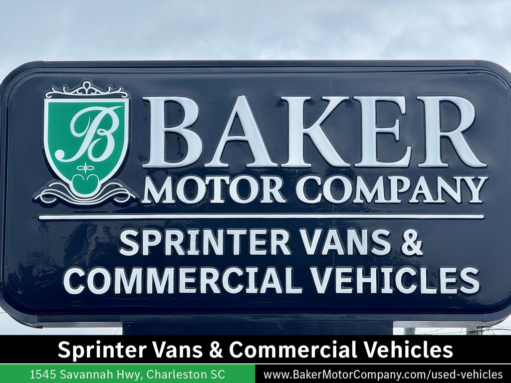 Used 2025 Mercedes-Benz Sprinter 2500 image 2