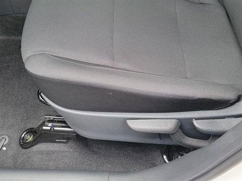 New 2025 Nissan Kicks Play S image 17