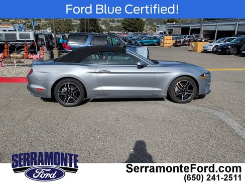 Used 2021 Ford Mustang Premium image 9