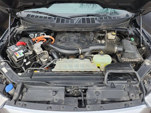 Used 2021 Ford F150 Platinum w/ Equipment Group 701A High AWD/4WD image 33