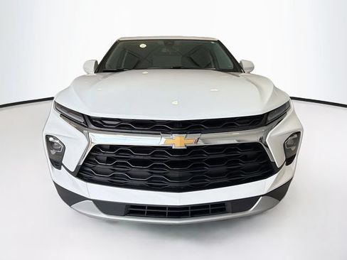 Certified 2024 Chevrolet Blazer LT w/ Driver Confidence Package FWD image 2