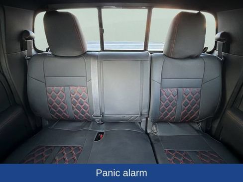 Used 2022 Nissan Frontier Pro-X RWD image 15