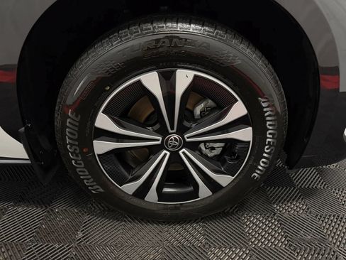 Used 2024 Toyota bZ4X AWD w/ Weather Package image 21