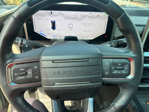 Used 2024 GMC Hummer EV 3X AWD/4WD image 24