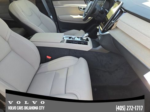 New 2026 Volvo XC90 B6 Ultra w/ Lounge Package AWD/4WD image 13