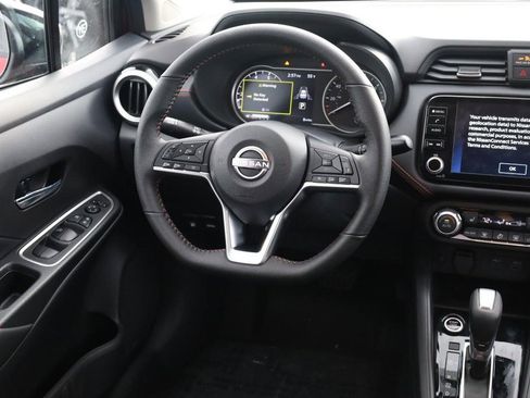 New 2025 Nissan Versa SR w/ Trunk Package image 22