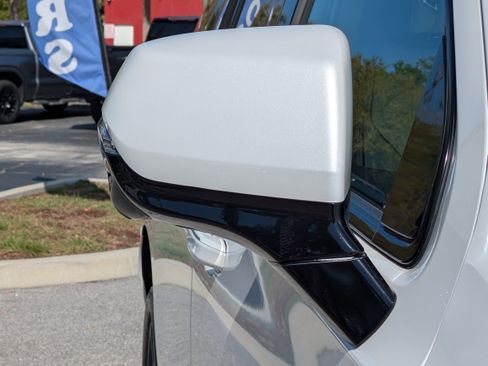 Certified 2022 Cadillac Escalade Sport w/ Touring Package image 11