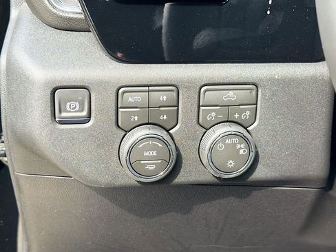 New 2026 Chevrolet Silverado 1500 LT AWD/4WD image 11