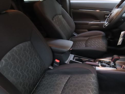 New 2025 Mitsubishi Outlander Sport AWD image 24