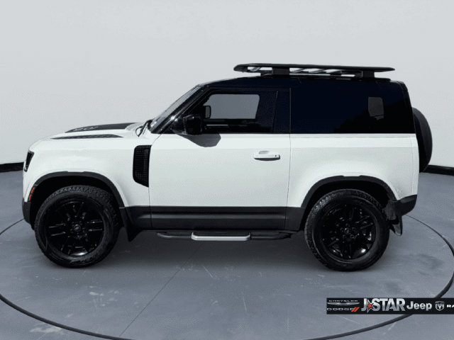 Used 2023 Land Rover Defender 90 S AWD/4WD image 8