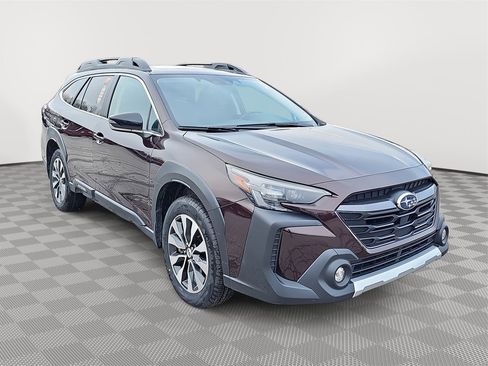 Certified 2023 Subaru Outback Limited image 3
