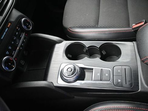 Used 2024 Ford Escape ST-Line image 19