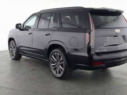 Certified 2025 Cadillac Escalade Sport w/ Touring Package image 6