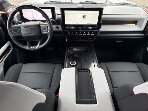 Used 2024 GMC Hummer EV 2X w/ Extreme Off-Road Package AWD/4WD image 14