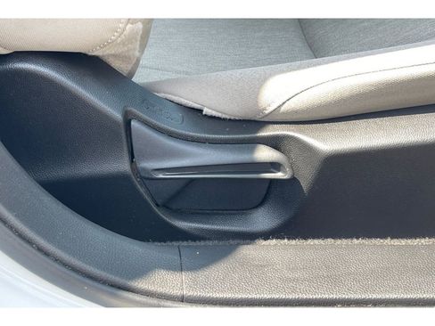 Certified 2023 Honda Accord EX image 22