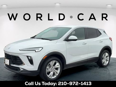 Used 2025 Buick Encore GX Preferred FWD image 7