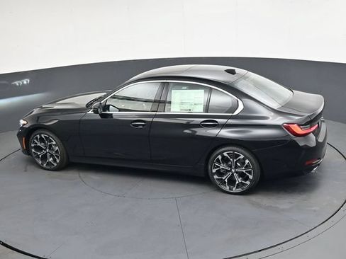 Certified 2026 BMW 330i Sedan w/ Premium Package RWD image 26