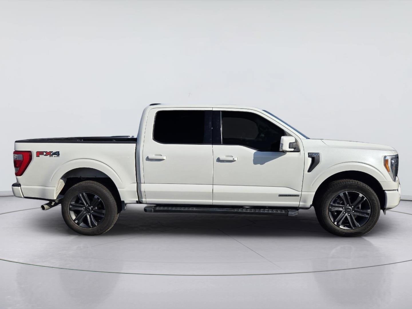 Used 2023 Ford F150 Lariat w/ Equipment Group 502A High AWD/4WD image 4