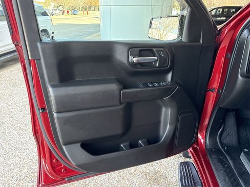 Certified 2021 Chevrolet Silverado 1500 Custom image 20