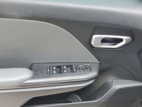Certified 2025 Kia K4 FWD image 20