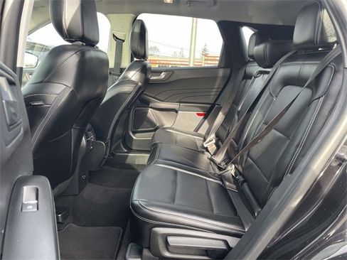 Used 2022 Ford Escape SEL image 11