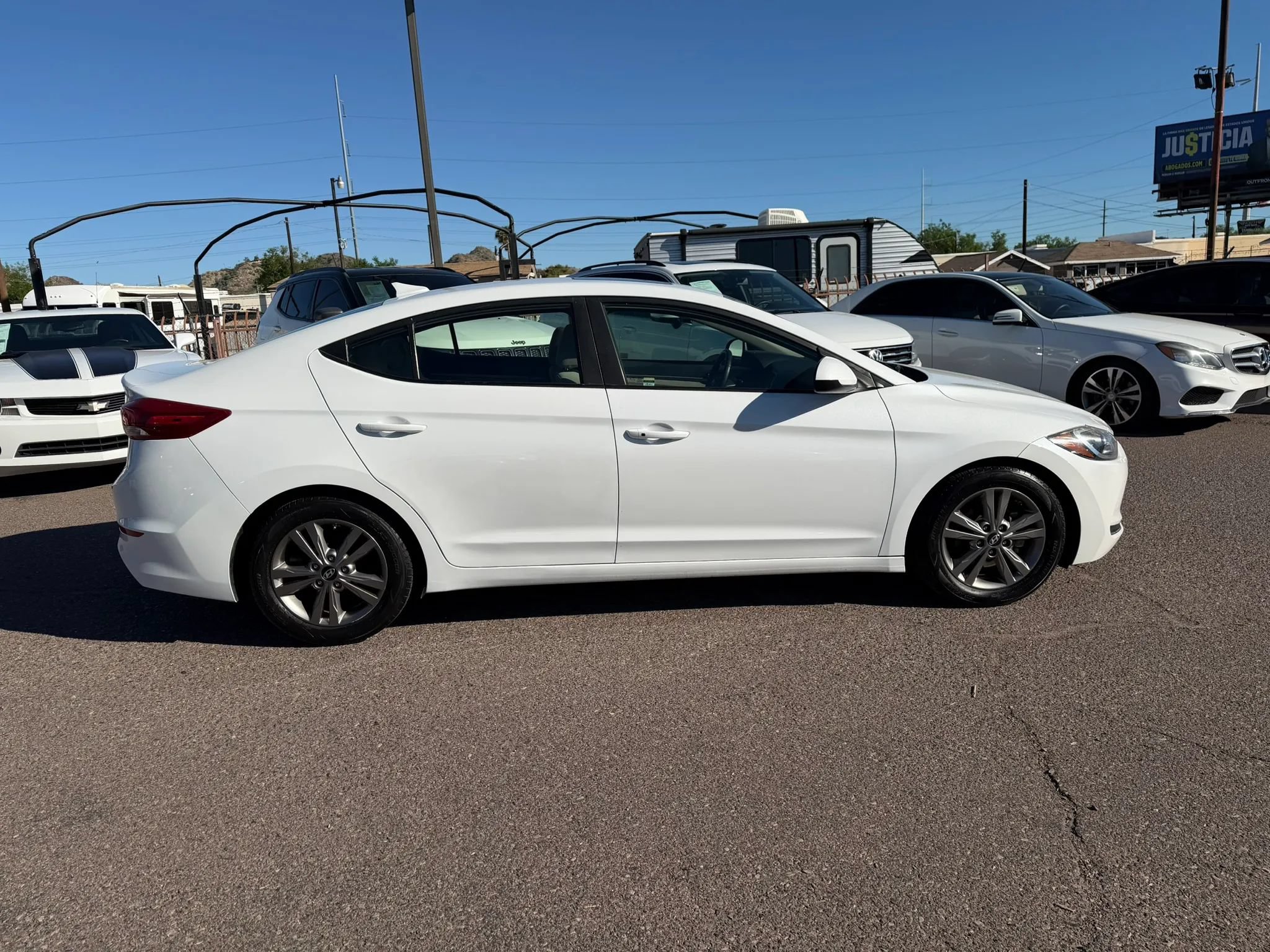 Used 2017 Hyundai Elantra Value Edition FWD image 4