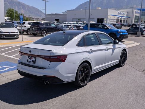 New 2026 Volkswagen Jetta GLI Autobahn FWD image 3