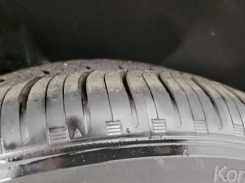 Used 2024 Buick Encore GX Sport Touring w/ Comfort Package FWD image 5