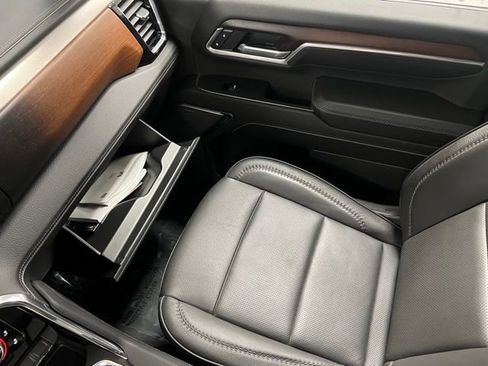 Used 2024 GMC Sierra 2500 Denali w/ Technology Package image 36