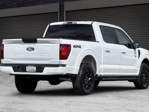 Used 2026 Ford F150 XLT w/ XLT Black Appearance Package image 4