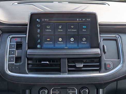 Used 2023 Chevrolet Tahoe RST w/ Luxury Package AWD/4WD image 15