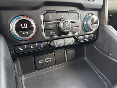 Used 2023 GMC Yukon AT4 w/ AT4 Premium Plus Package image 26