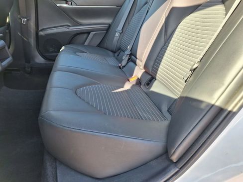 Used 2024 Toyota Camry SE image 21
